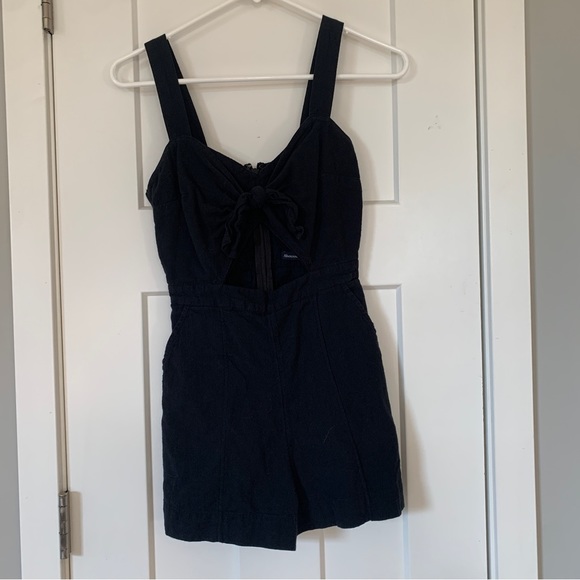 Abercrombie & Fitch Pants - Abercrombie and Fitch Romper tie front